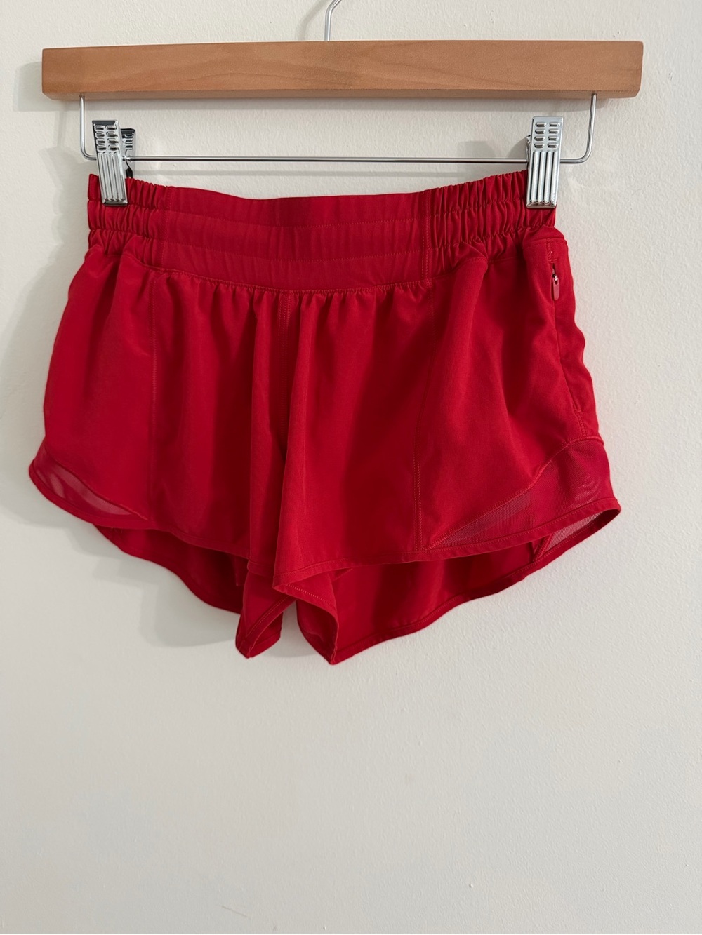 Lululemon Hotty Hot Short Size 4